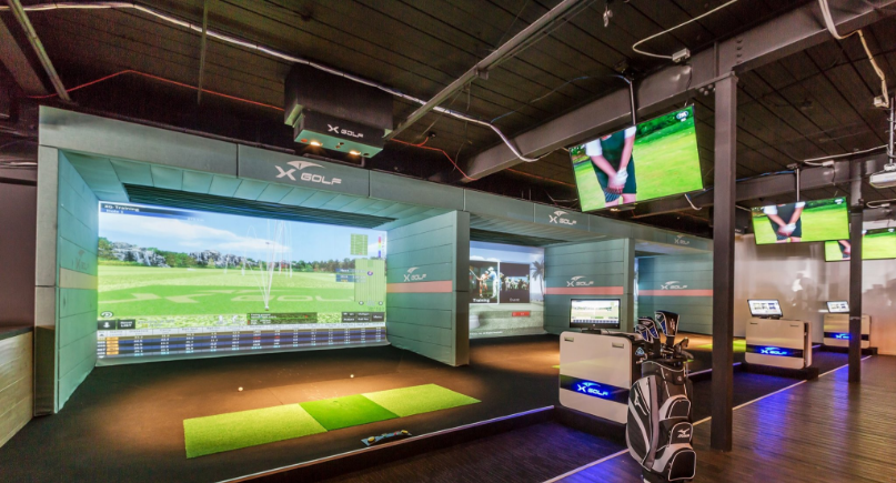 multiple training options in golf simulator